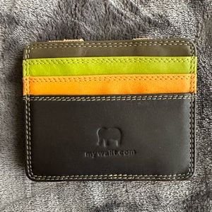 Magic Wallet